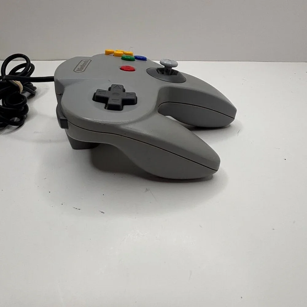 OEM Nintendo 64 Gray N64 Wired Official Classic Controller NUS-005 7/10 Stick